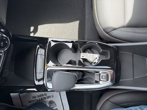 New 2026 Chevrolet Trax ACTIV w/ Driver Confidence Package FWD image 18
