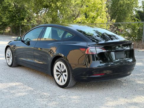Used 2022 Tesla Model 3 RWD image 7