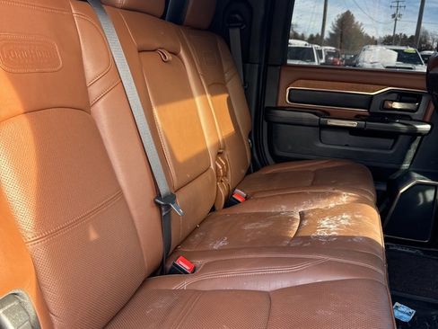 Used 2022 RAM 3500 Limited image 10