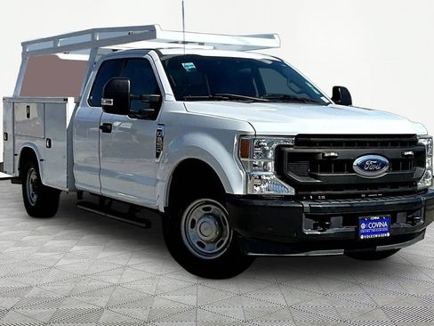 Used 2020 Ford F250 XL w/ Power Equipment Group RWD image 1