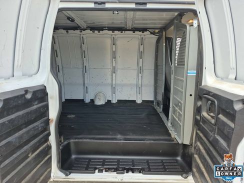 Used 2020 GMC Savana 2500 Extended w/ Driver Convenience Package RWD image 23
