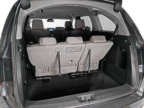 Used 2022 Honda Odyssey EX image 8