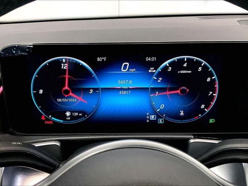Certified 2023 Mercedes-Benz GLB 250 4MATIC image 25