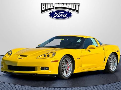 Used 2006 Chevrolet Corvette Z06 w/ Preferred Equipment Group RWD image 7
