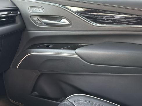 Used 2022 Cadillac Escalade Sport w/ Heavy-Duty Trailer Package image 24