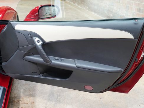 Used 2008 Chevrolet Corvette Coupe w/ Preferred Equipment Group RWD image 48