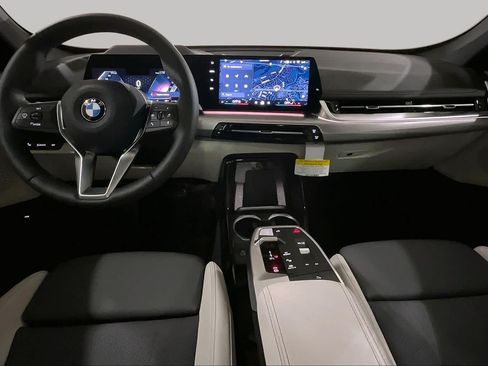 New 2026 BMW X1 xDrive28i w/ Technology Package AWD/4WD image 7