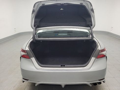 Used 2022 Toyota Camry SE image 29