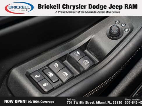 Used 2024 Jeep Grand Cherokee Altitude image 27