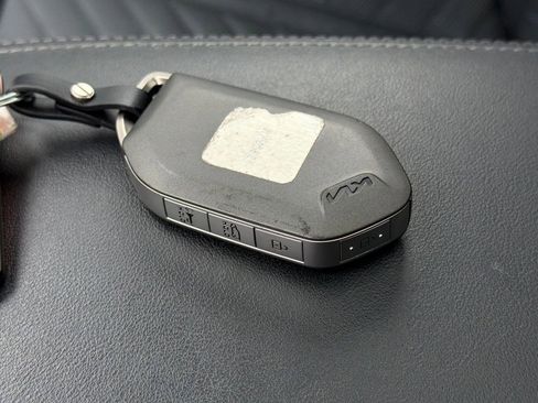 Used 2024 Kia Sorento SX Prestige image 31