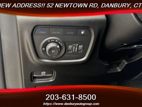 Used 2023 Jeep Grand Cherokee 4WD 4xe image 22