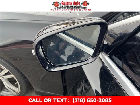 Used 2019 BMW 330i xDrive Sedan w/ Premium Package AWD/4WD image 33