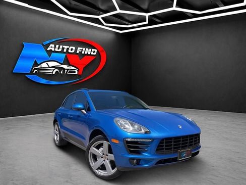 Used 2016 Porsche Macan S AWD/4WD image 2
