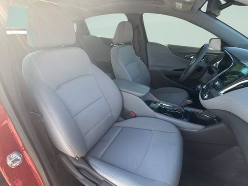 Used 2016 Chevrolet Malibu LT FWD image 15