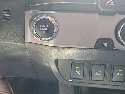 Used 2023 Toyota Tacoma SR5 RWD image 30