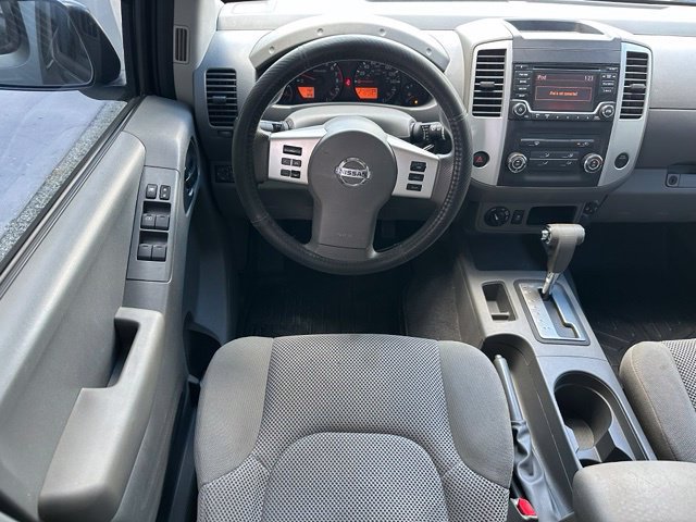 Used 2018 Nissan Frontier SV AWD/4WD image 12
