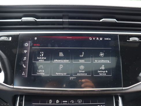 Used 2023 Audi Q8 Premium w/ Black Optic Package AWD/4WD image 33