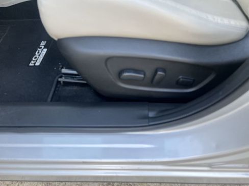 Used 2019 Nissan Rogue Sport SL image 13