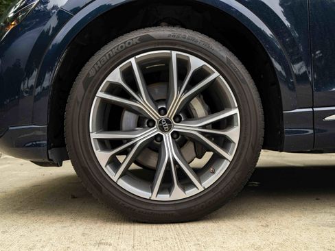 Used 2024 Audi Q8 Premium Plus AWD/4WD image 14