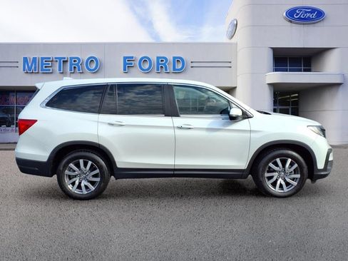Used 2021 Honda Pilot EX image 2