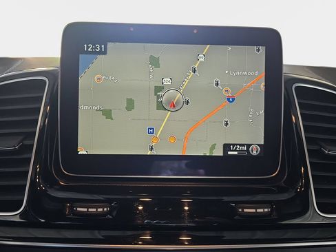 Used 2019 Mercedes-Benz GLS 450 4MATIC image 22