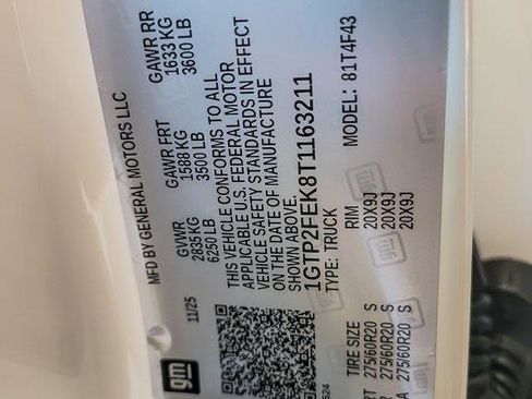 New 2026 GMC Canyon Denali image 23