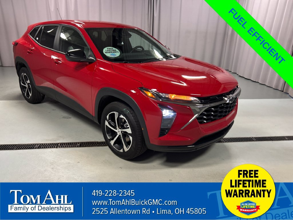 Used 2026 Chevrolet Trax RS w/ Driver Confidence Package FWD 360° Tour
