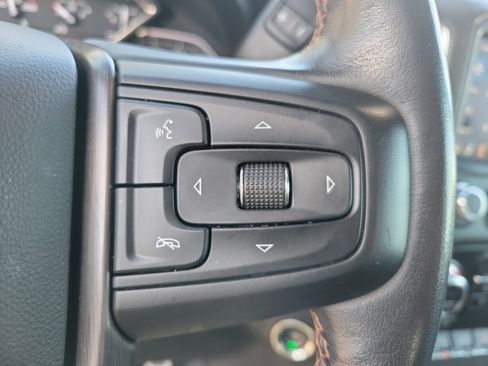 Used 2020 GMC Sierra 1500 AT4 w/ AT4 Premium Package image 19