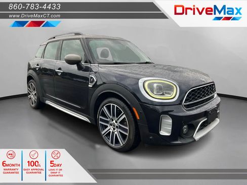 Used 2021 MINI Cooper Countryman S w/ Driver Assistance Package FWD image 1