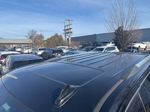 Used 2020 GMC Yukon Denali w/ Denali Ultimate Package image 6