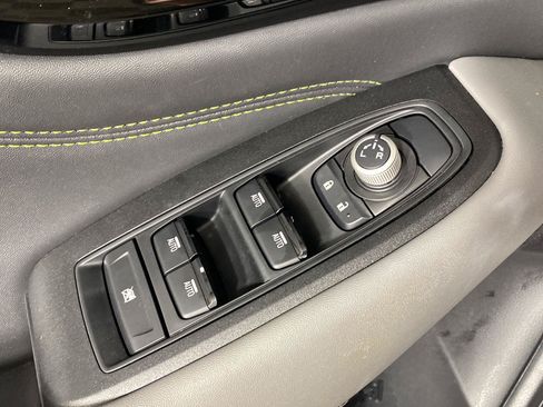 Used 2025 Subaru Outback Onyx Edition AWD/4WD image 26