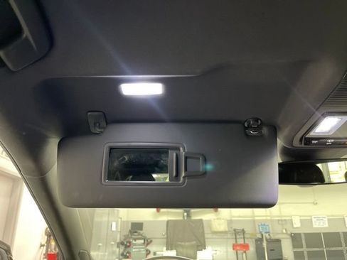Certified 2023 Volkswagen ID.4 Pro RWD image 25