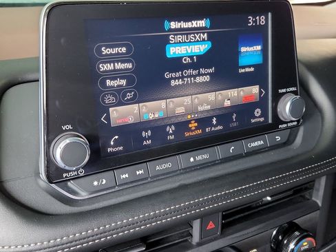 Used 2023 Nissan Rogue SV FWD image 17