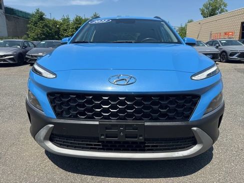 Used 2022 Hyundai Kona SEL w/ Convenience Package AWD/4WD image 2