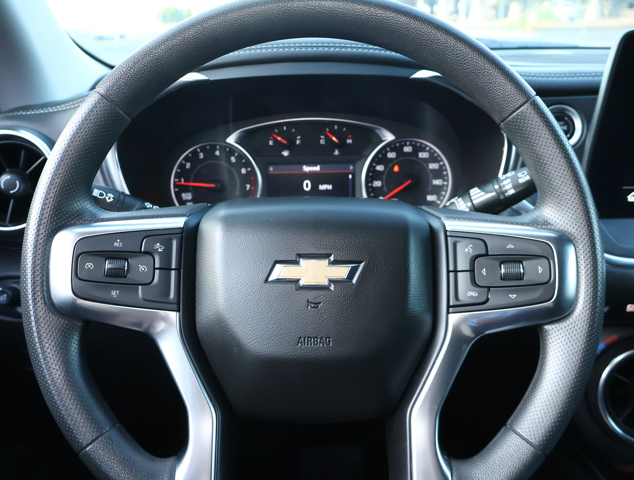 Used 2024 Chevrolet Blazer LT w/ Convenience Package FWD image 13