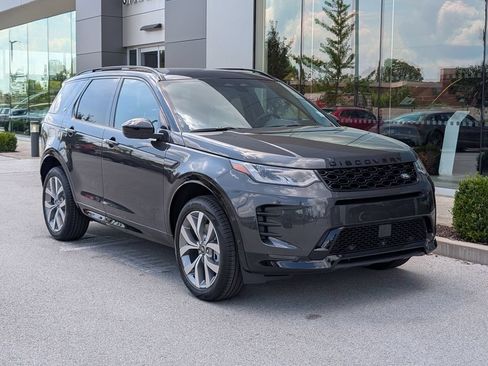 New 2026 Land Rover Discovery Sport Landmark AWD/4WD image 9