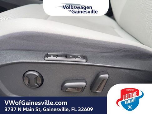 Certified 2022 Volkswagen ID.4 Pro S image 18