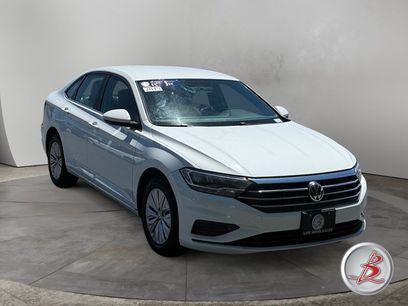 Used 2019 Volkswagen Jetta SE