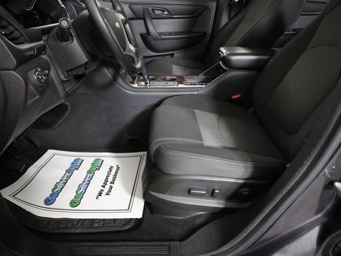 Used 2013 Chevrolet Traverse LT w/ All-Star Edition image 13