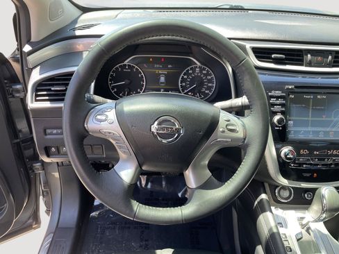 Used 2017 Nissan Murano Platinum w/ Platinum Technology Package FWD image 21