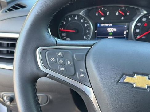 Used 2022 Chevrolet Equinox LT FWD image 23