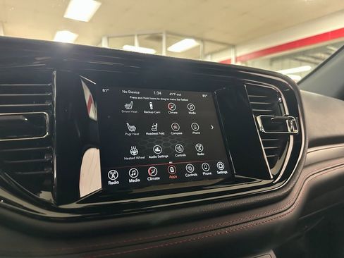 Certified 2023 Dodge Durango GT image 23