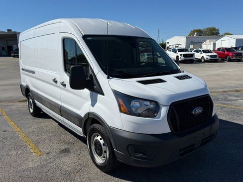 Used 2023 Ford Transit 250 Medium Roof image 11