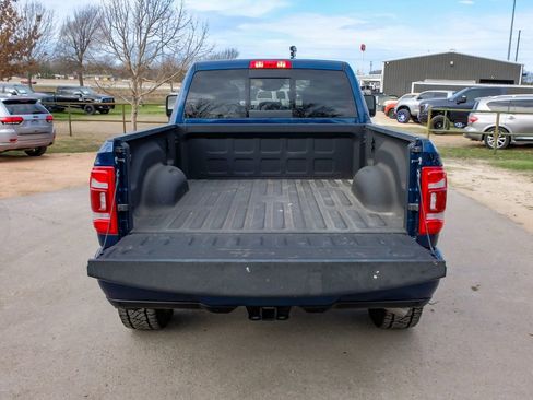 Used 2024 RAM 2500 Big Horn w/ Safety Group image 59