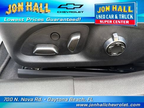 Used 2026 Cadillac CT5 Premium Luxury RWD image 17