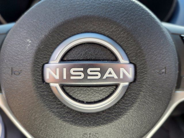 Used 2025 Nissan Versa SV FWD image 31