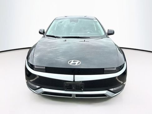 Certified 2023 Hyundai Ioniq 5 SE RWD image 7