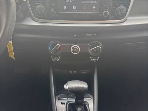 Used 2019 Kia Rio S FWD image 16