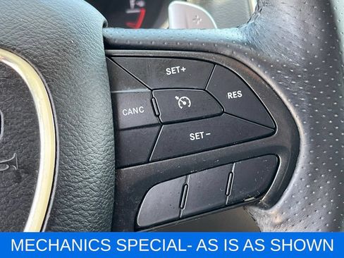 Used 2018 Dodge Durango GT AWD/4WD image 30
