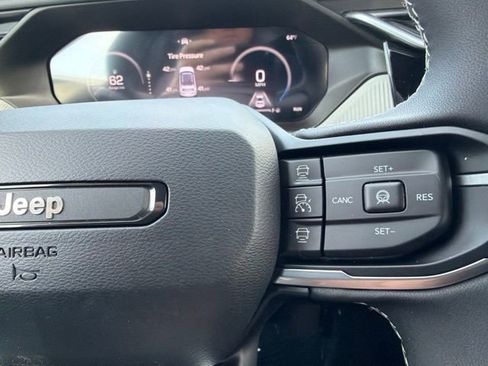 New 2026 Jeep Cherokee Limited AWD/4WD image 19